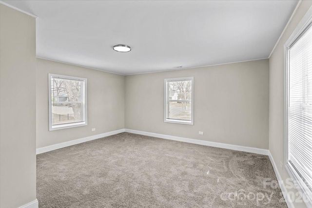 913 W 3rd Avenue, Gastonia, NC 28052