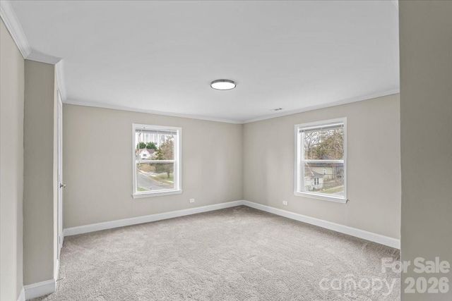 913 W 3rd Avenue, Gastonia, NC 28052