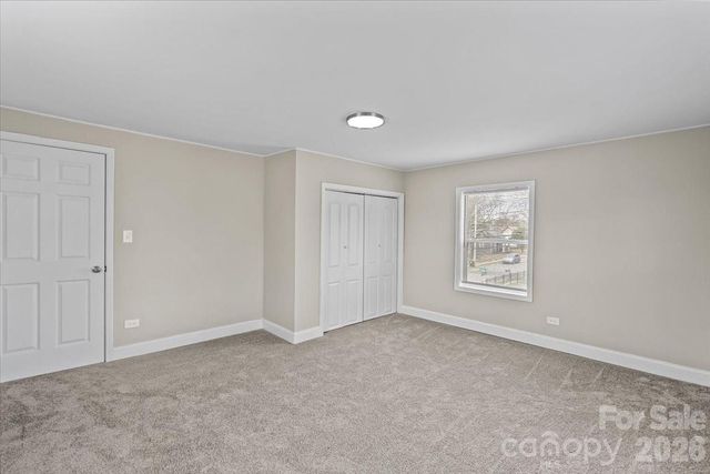 913 W 3rd Avenue, Gastonia, NC 28052