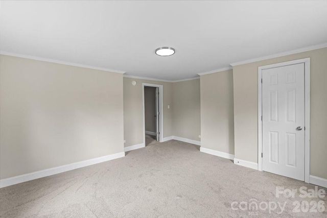 913 W 3rd Avenue, Gastonia, NC 28052