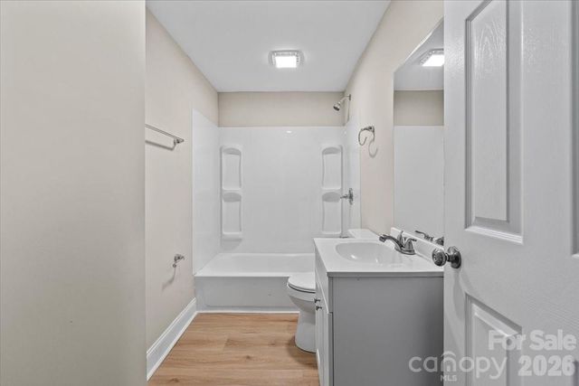 913 W 3rd Avenue, Gastonia, NC 28052