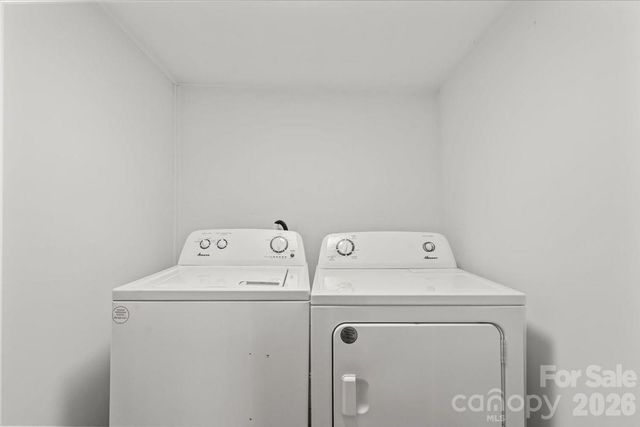 913 W 3rd Avenue, Gastonia, NC 28052