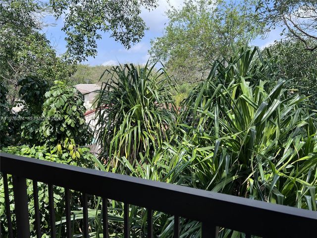 4221 W Mcnab Rd 43, Pompano Beach, FL 33069