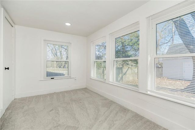 1529 S Harvard Avenue, Independence, MO 64052