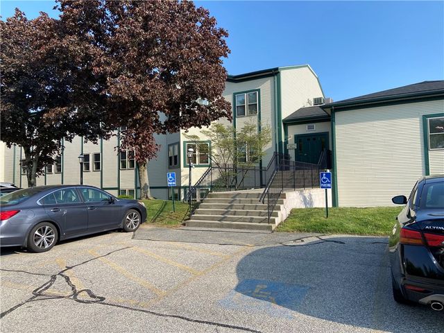3524 West Shore Road 807, Warwick, RI 02886