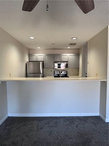 3524 West Shore Road 807, Warwick, RI 02886