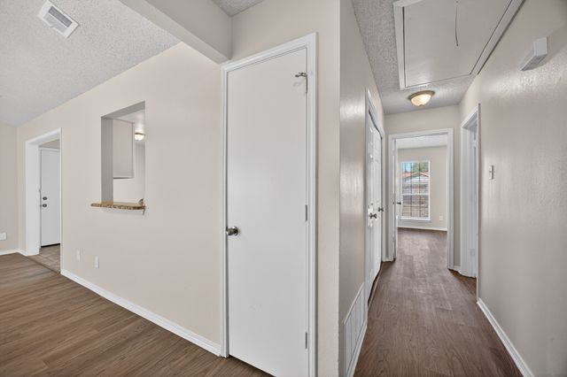 2709 College Park Drive, Rowlett, TX 75088