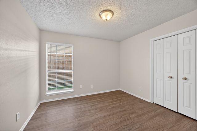 2709 College Park Drive, Rowlett, TX 75088