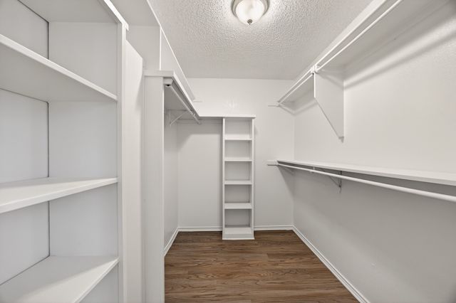 2709 College Park Drive, Rowlett, TX 75088