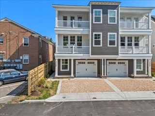 405 33 1/2 St # B, Virginia Beach, VA 23451