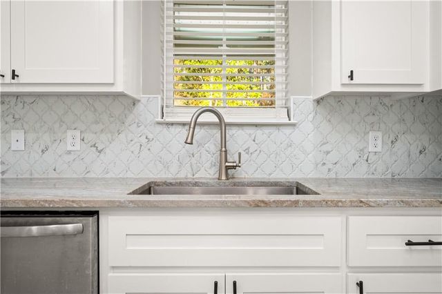 312 WALKER GRAVE PIT Road, Dry Prong, LA 71423