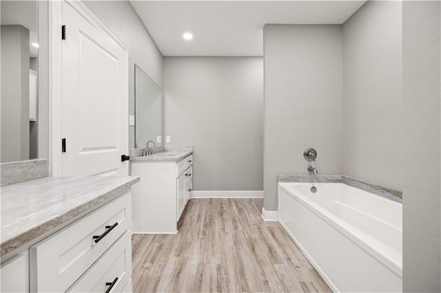 312 WALKER GRAVE PIT Road, Dry Prong, LA 71423