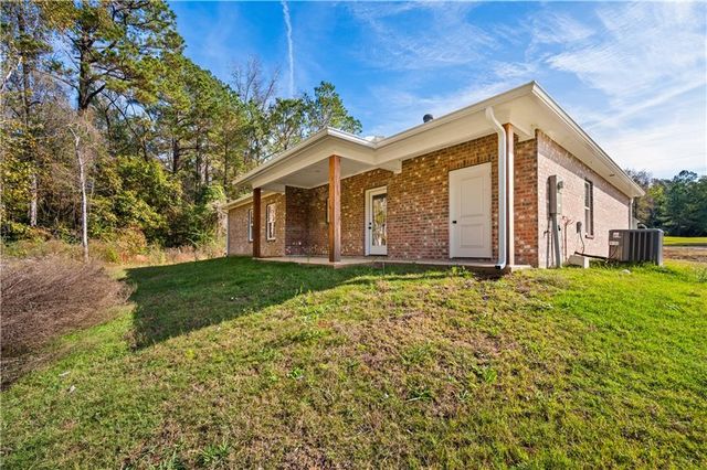 312 WALKER GRAVE PIT Road, Dry Prong, LA 71423