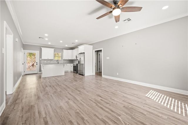 312 WALKER GRAVE PIT Road, Dry Prong, LA 71423