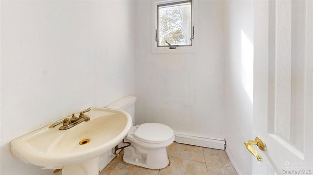 331 E 3rd Street, Deer Park, NY 11729