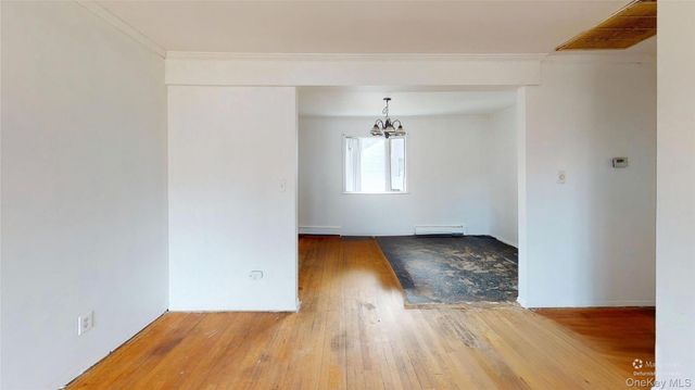 331 E 3rd Street, Deer Park, NY 11729