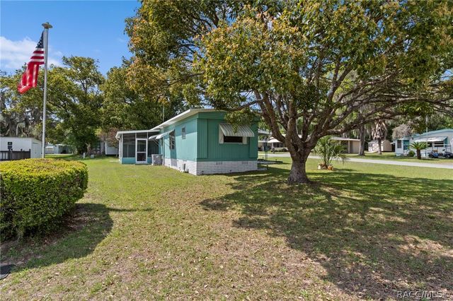 5090 S Florence Terrace, Floral City, FL 34436