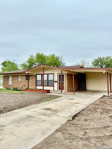 460 Rampart Dr., San Antonio, TX 78216