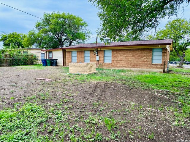 460 Rampart Dr., San Antonio, TX 78216