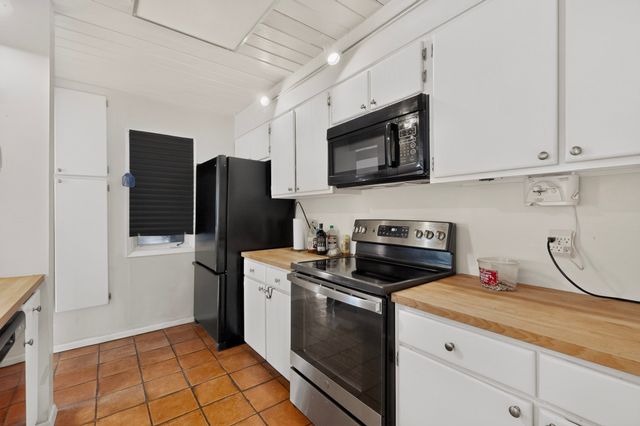 2109 Paseo Del Monte, Santa Fe, NM 87501