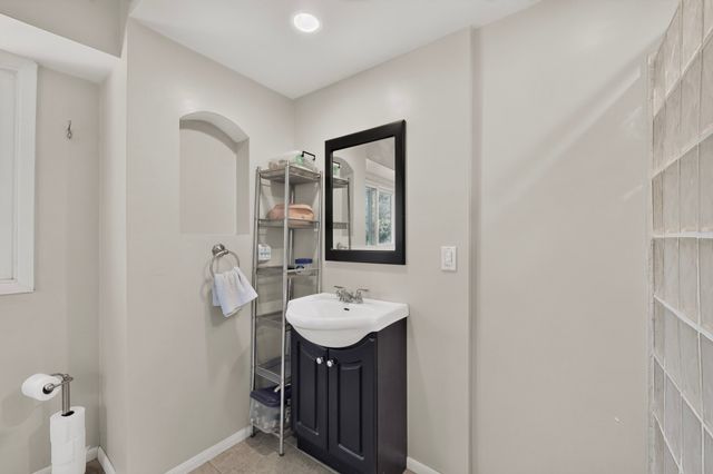 2109 Paseo Del Monte, Santa Fe, NM 87501