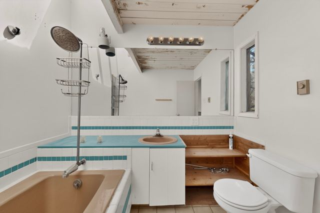 2109 Paseo Del Monte, Santa Fe, NM 87501