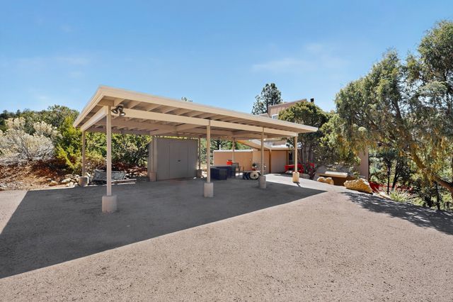 2109 Paseo Del Monte, Santa Fe, NM 87501