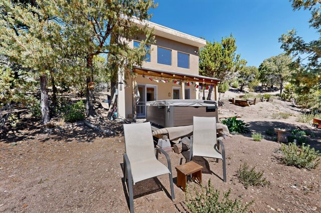 2109 Paseo Del Monte, Santa Fe, NM 87501