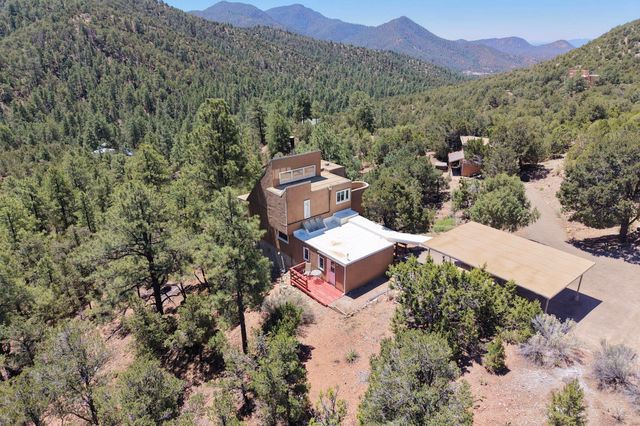 2109 Paseo Del Monte, Santa Fe, NM 87501