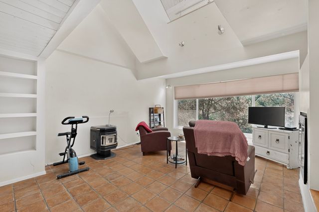 2109 Paseo Del Monte, Santa Fe, NM 87501