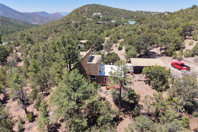 2109 Paseo Del Monte, Santa Fe, NM 87501