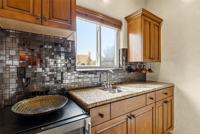 2720 Pradera Court, Santa Fe, NM 87505