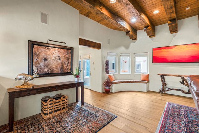 2720 Pradera Court, Santa Fe, NM 87505