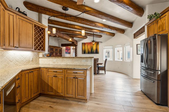 2720 Pradera Court, Santa Fe, NM 87505