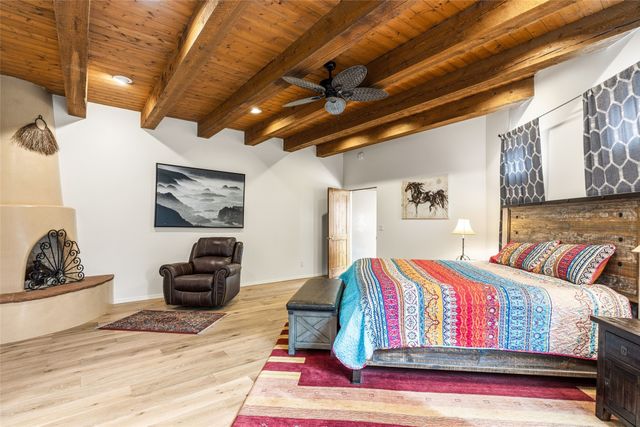 2720 Pradera Court, Santa Fe, NM 87505