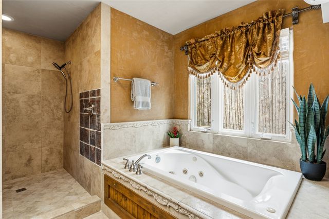 2720 Pradera Court, Santa Fe, NM 87505