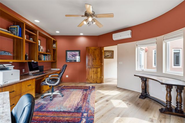 2720 Pradera Court, Santa Fe, NM 87505