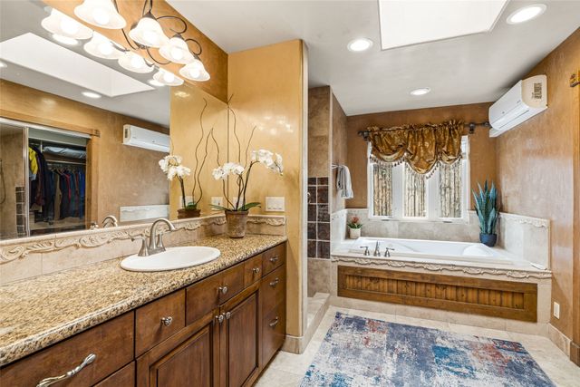 2720 Pradera Court, Santa Fe, NM 87505