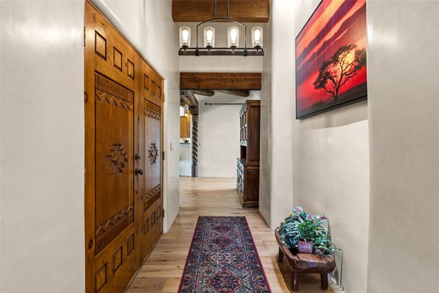 2720 Pradera Court, Santa Fe, NM 87505