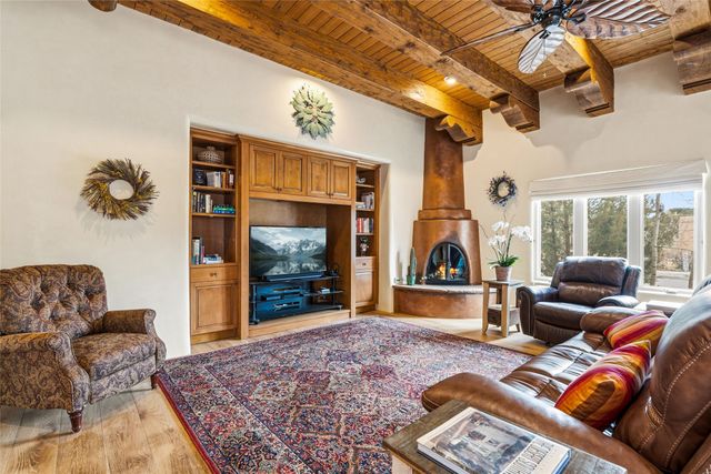 2720 Pradera Court, Santa Fe, NM 87505