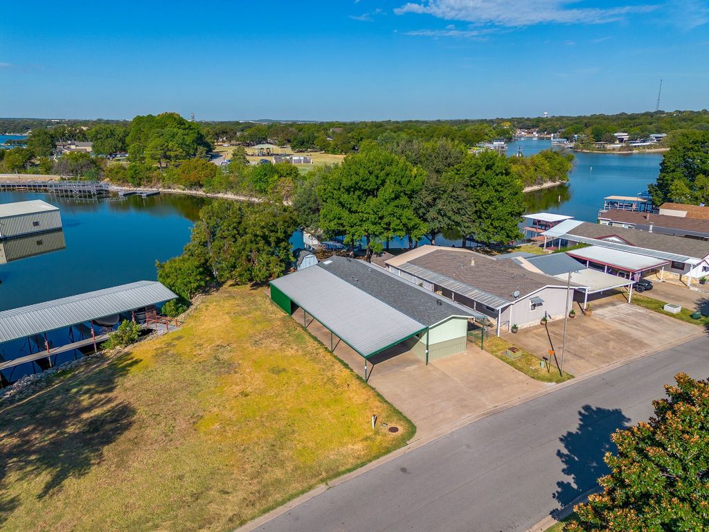 201 Brazos Harbor Drive, Granbury, TX 76048 — exterior