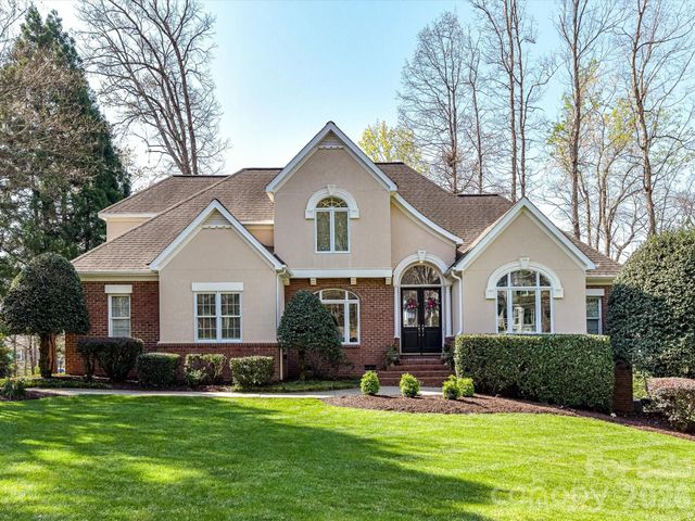 1320 Hudson Place, Davidson, NC 28036