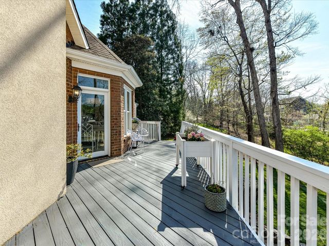 1320 Hudson Place, Davidson, NC 28036