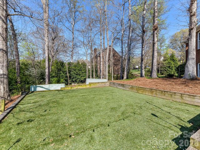 1320 Hudson Place, Davidson, NC 28036