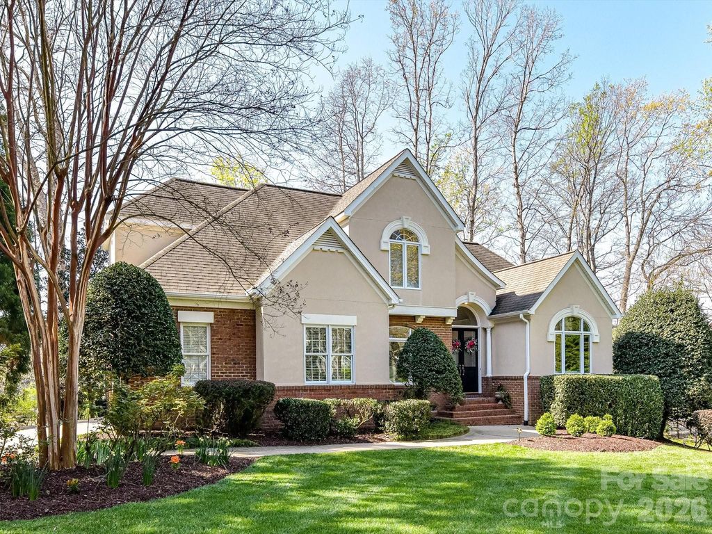 1320 Hudson Place, Davidson, NC 28036