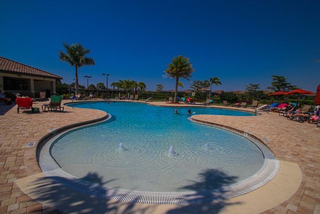 8309 GRAND ESTUARY TRAIL 104, Bradenton, FL 34212
