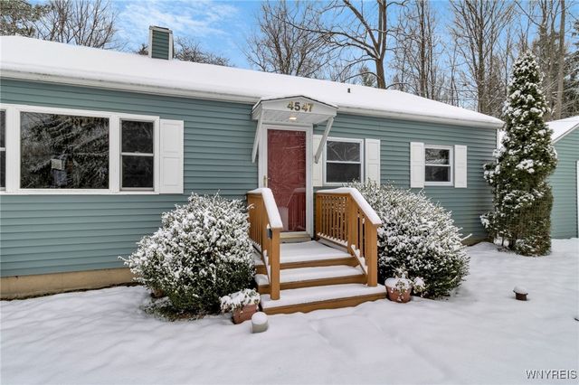 4547 Duerr Road, Orchard Park, NY 14127