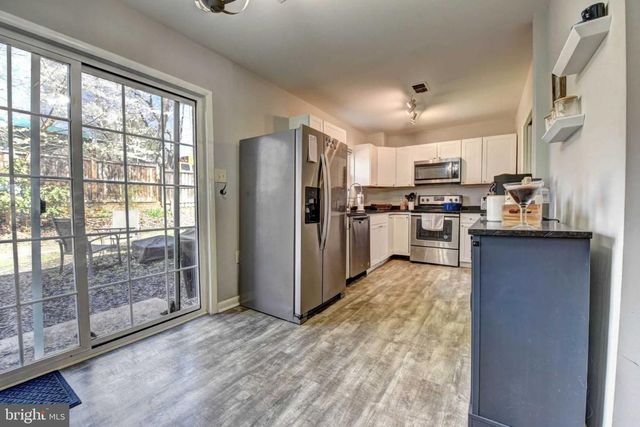 2226 GUNSMITH SQ, Reston, VA 20191