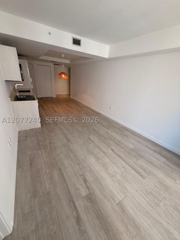55 SW 9th St 3609, Miami, FL 33130