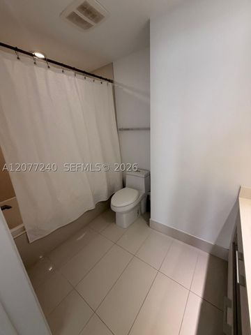55 SW 9th St 3609, Miami, FL 33130